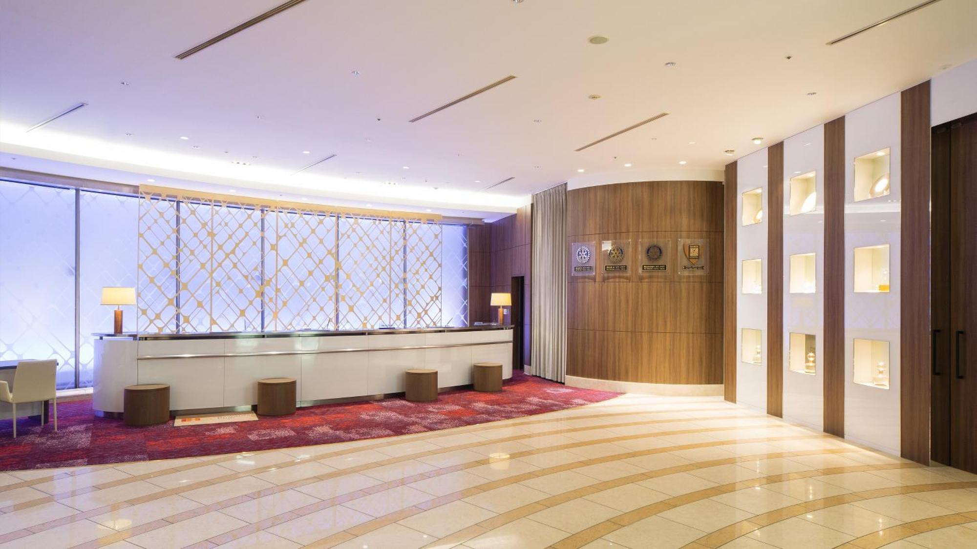 Ana Crowne Plaza Okayama By Ihg Hotel Exterior foto