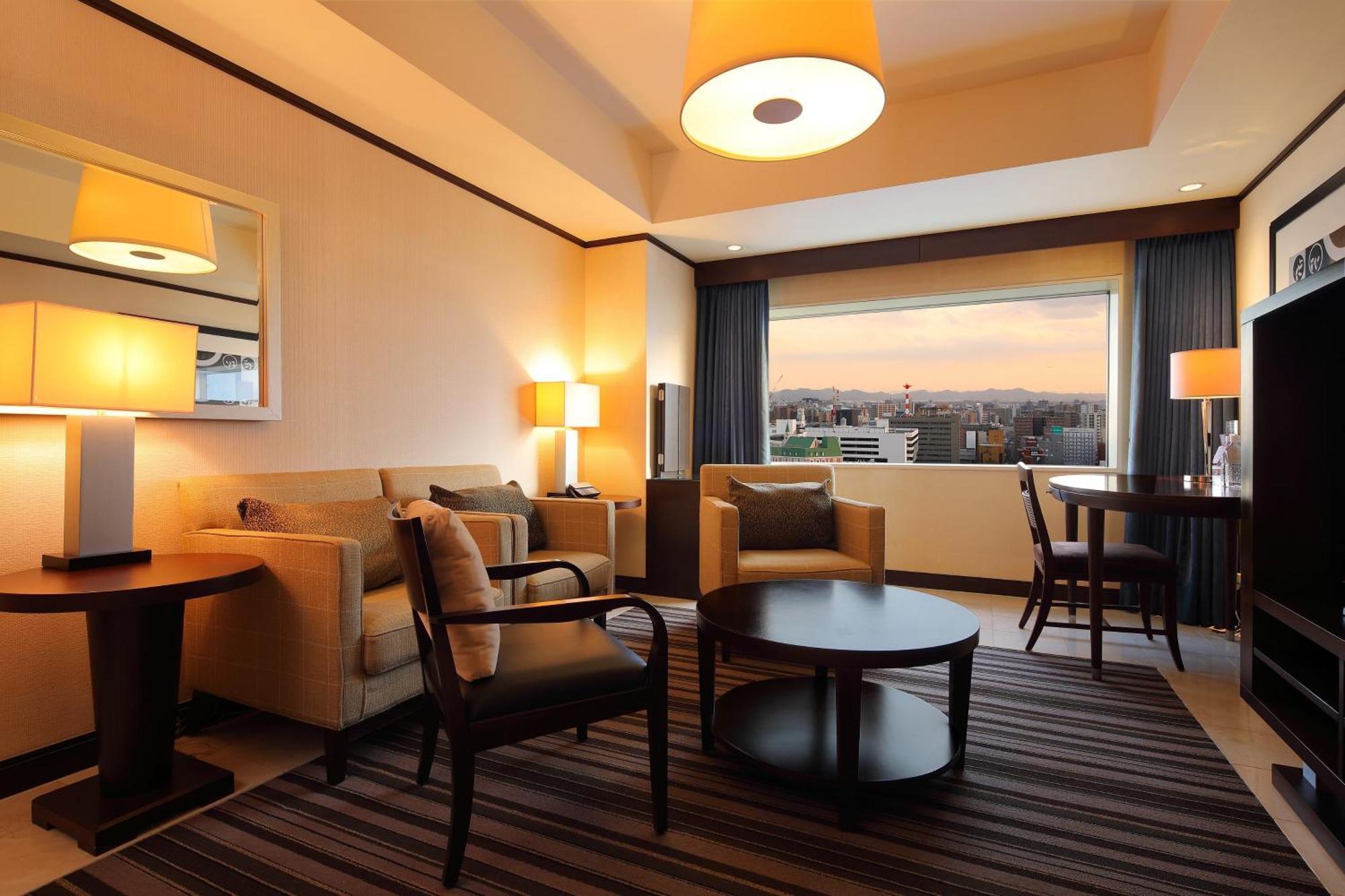 Ana Crowne Plaza Okayama By Ihg Hotel Exterior foto