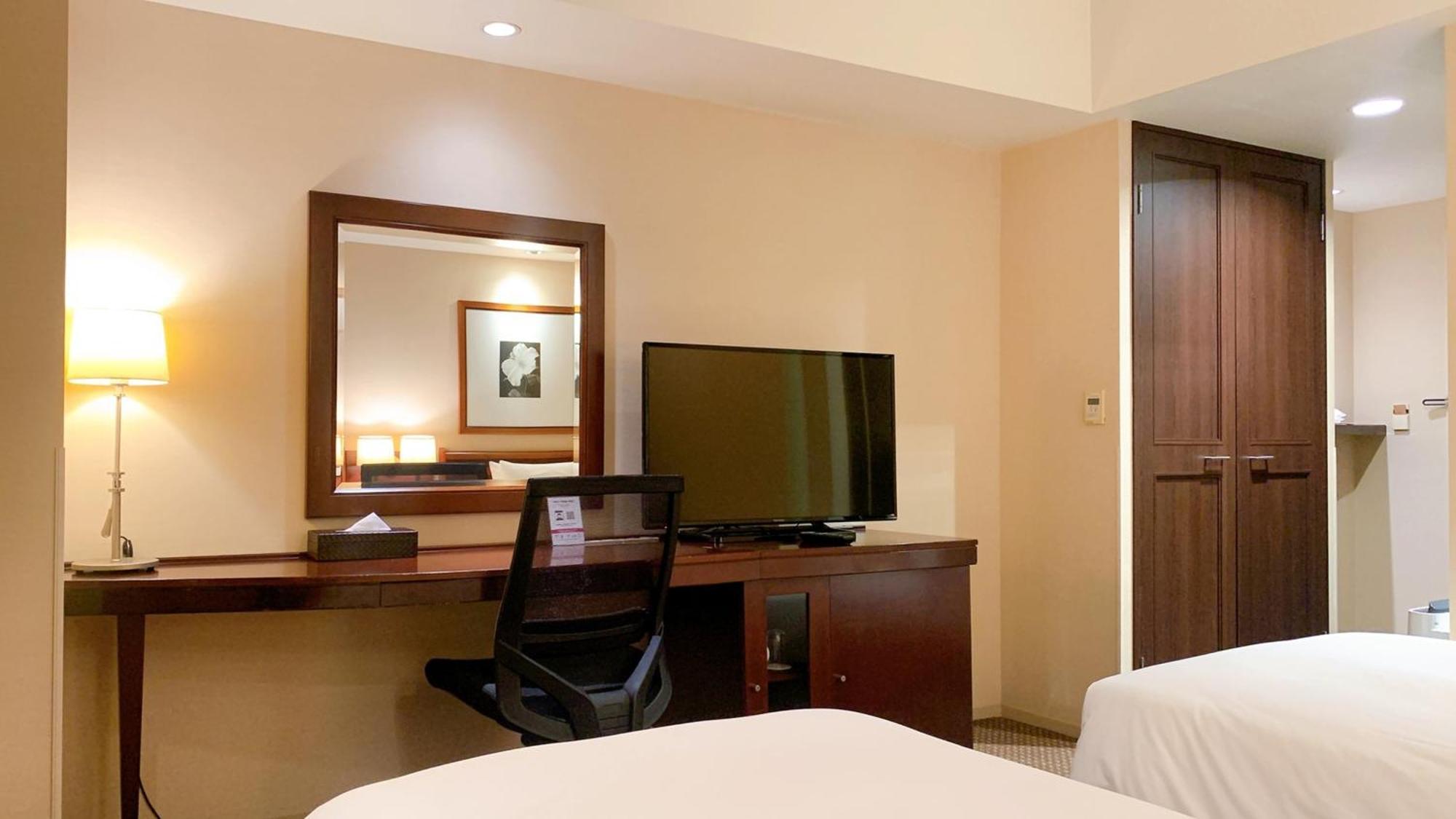Ana Crowne Plaza Okayama By Ihg Hotel Exterior foto